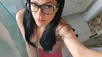 porno vim legenda Ela esperou minha mulher sai para vim  foder gostoso comigo não teve como eu resiste a uma delicia dessa 