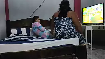 todo dia coloco meu namorado pra me chupar O Patro do Meu Marido Quebrou Meu Cu No Dia Dos Namorados 