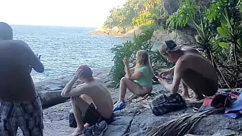 Videos de praia de nudismo